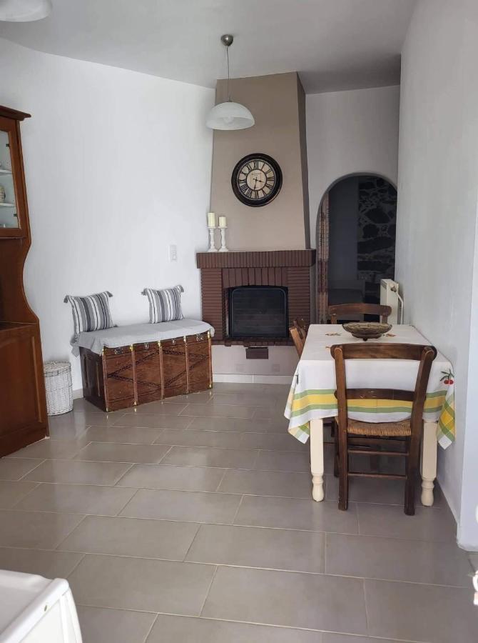 Apartamento Niko'S House Kerames Exterior foto